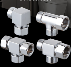 Tömör sárgaréz G1/2 3-utas csatlakozó, 1 bemenet 2 kimenet apa menetes csőszerelvény
